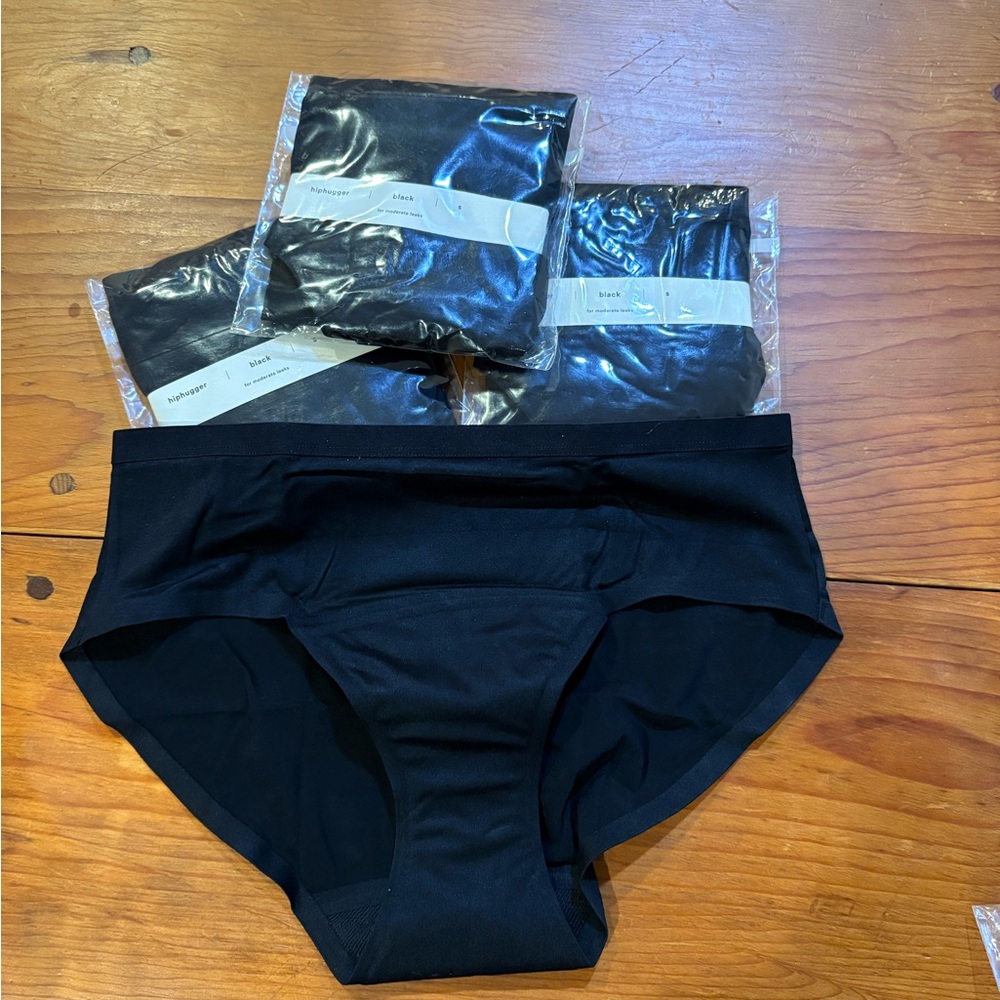Bundle Of 3 Icon Women’s Hiphugger Absorbency Leakproof Sz Small Black